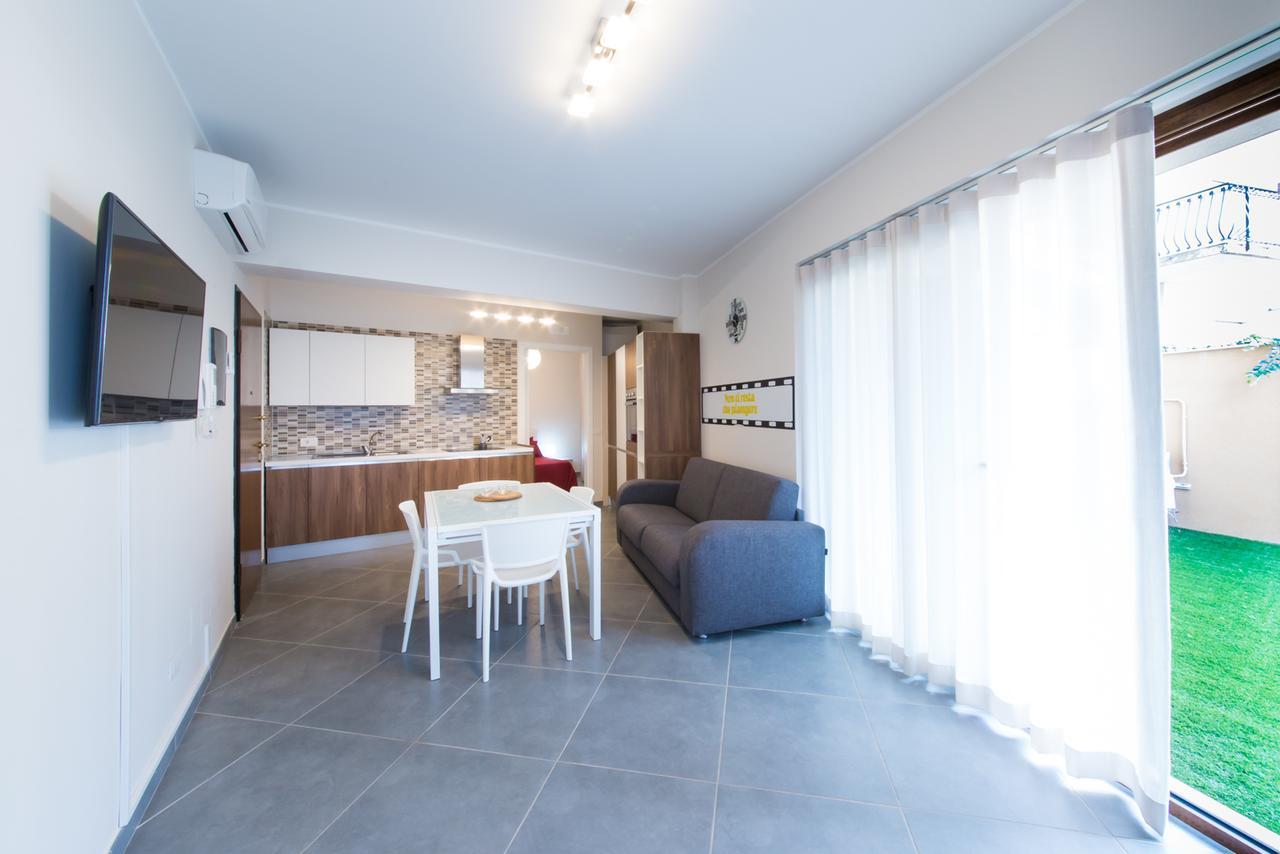 Il Piccolo Diavolo Apartamento Taormina Exterior foto